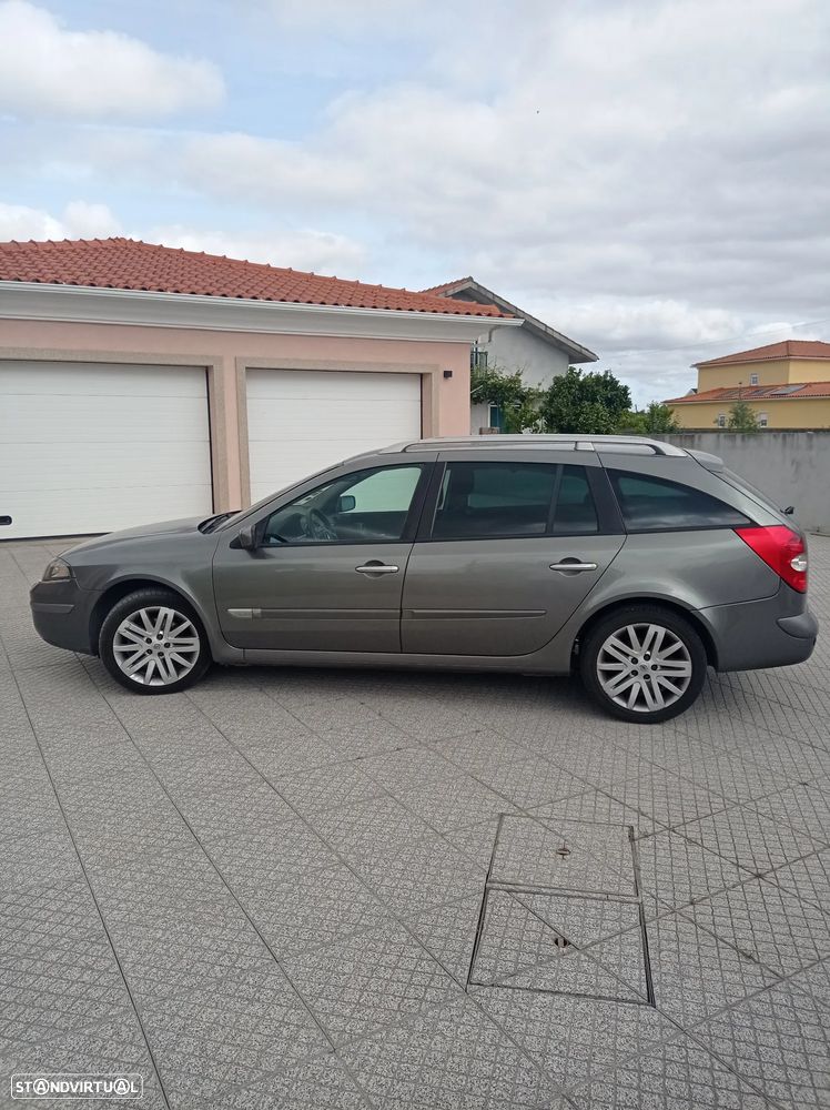 Renault Laguna Break 1.9 dCi Dynamique - 2