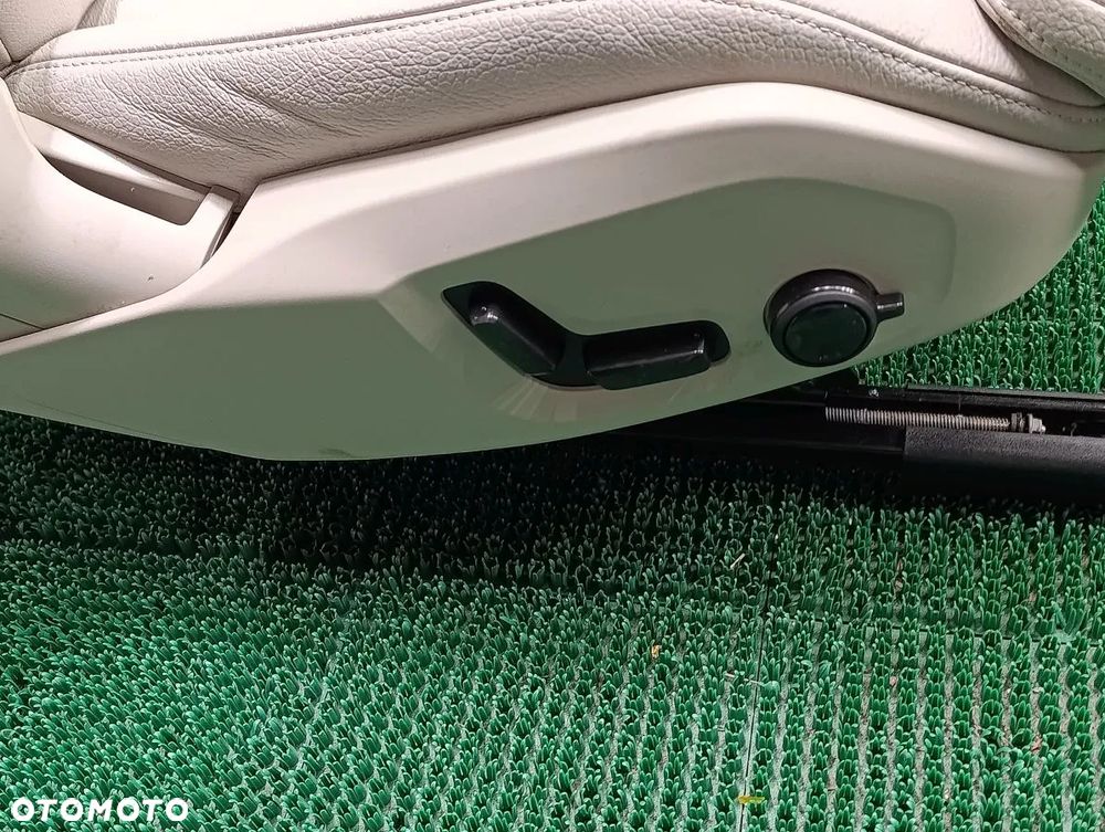 VOLVO S90 od 2020r Fotele Kanapy Boczki - 7
