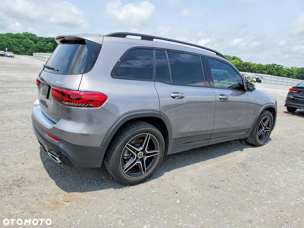 Mercedes-Benz GLB 250 4-Matic AMG Line 8G-DCT - 6
