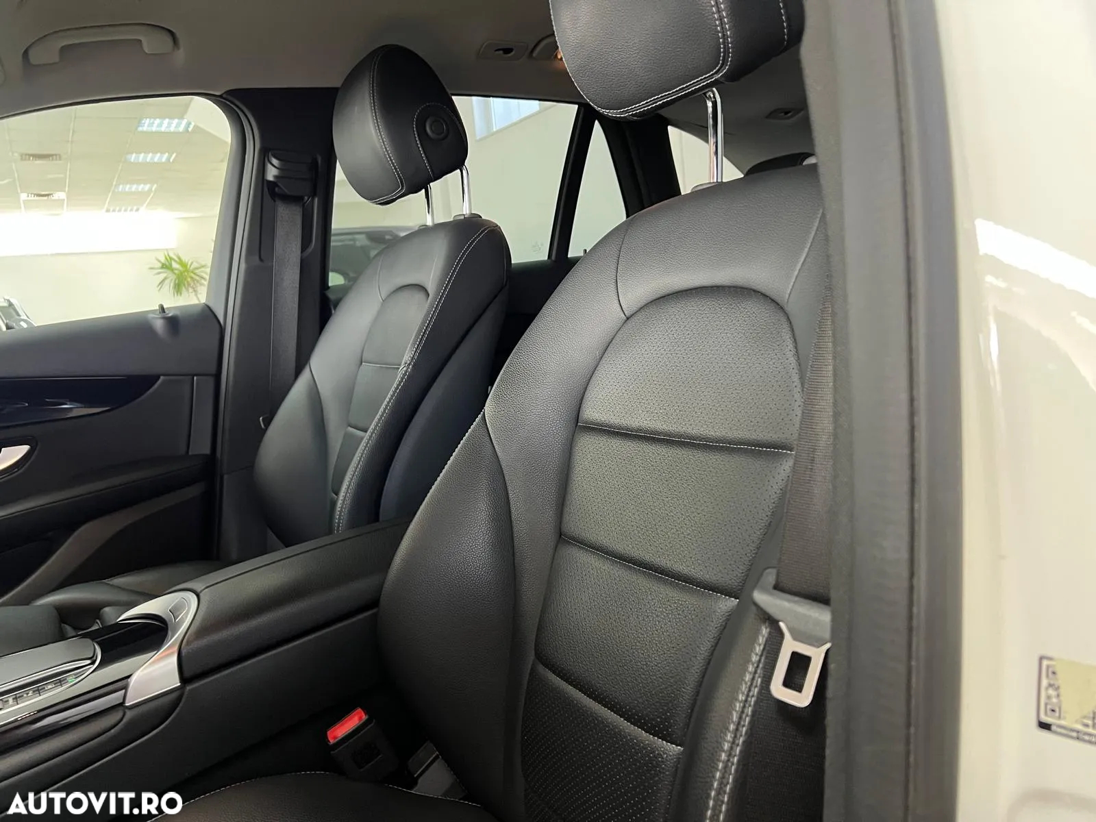 Mercedes-Benz GLC 200 d 4Matic 9G-TRONIC Exclusive - 5