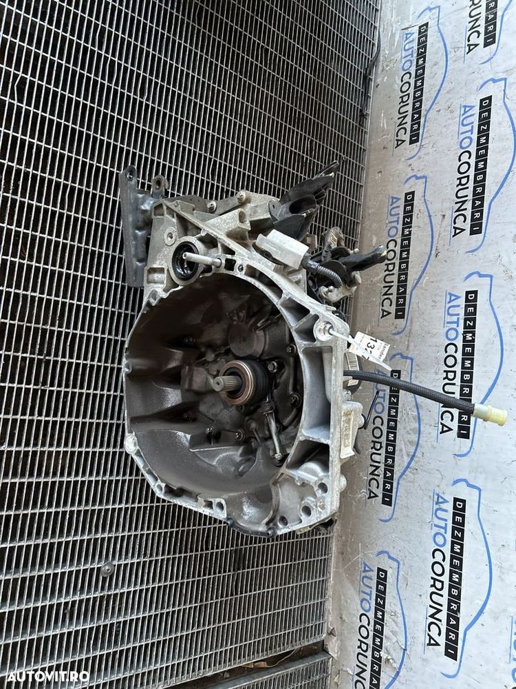 Cutie de viteze Dacia Sandero 2 Facelift 1.0 TCe 2016 - 2020 101CP Manuala 5 Trepte ... - 2