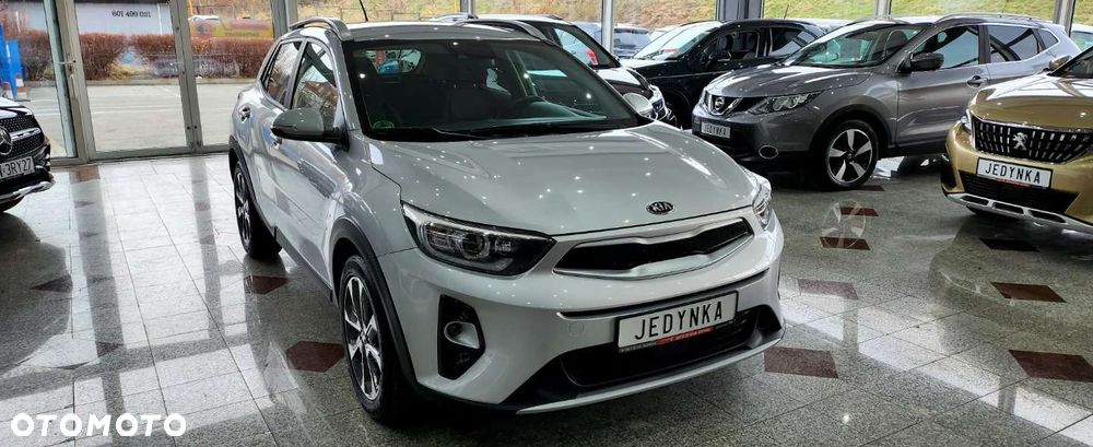 Kia Stonic - 2
