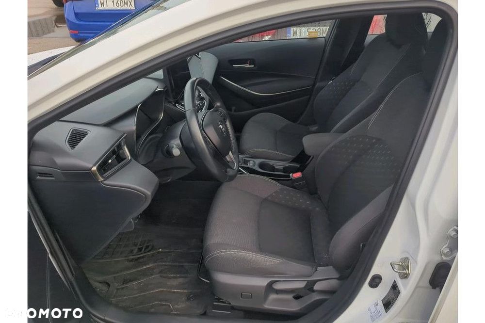Toyota Corolla 1.8 Hybrid Comfort - 5