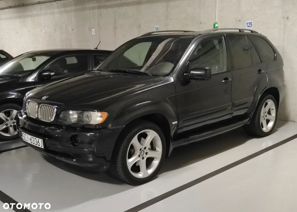 BMW X5 4.4i - 13