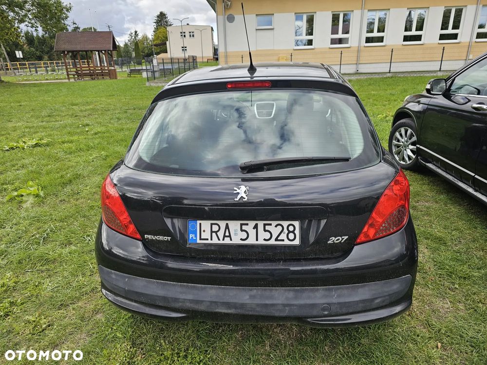 Peugeot 207 1.4 16V Trendy - 7