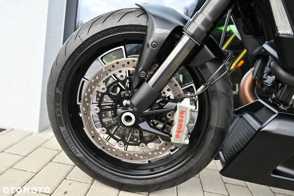 Ducati Diavel - 24