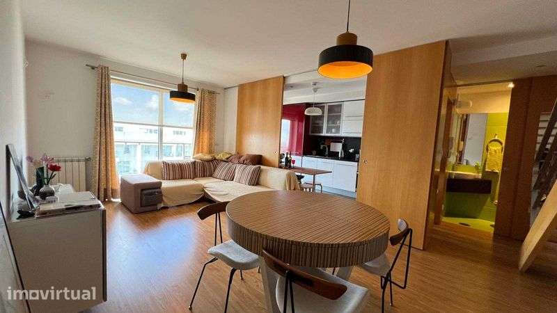 T2 Duplex na Avenida Fernão de Magalhães - Grande imagem: 3/12