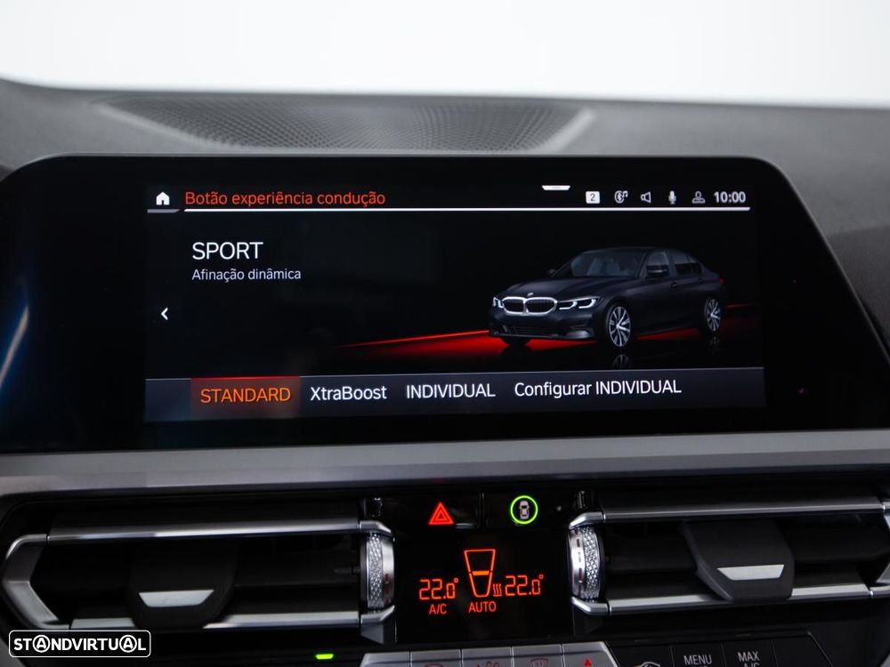 BMW 320 e Touring Corporate Edition Auto - 24