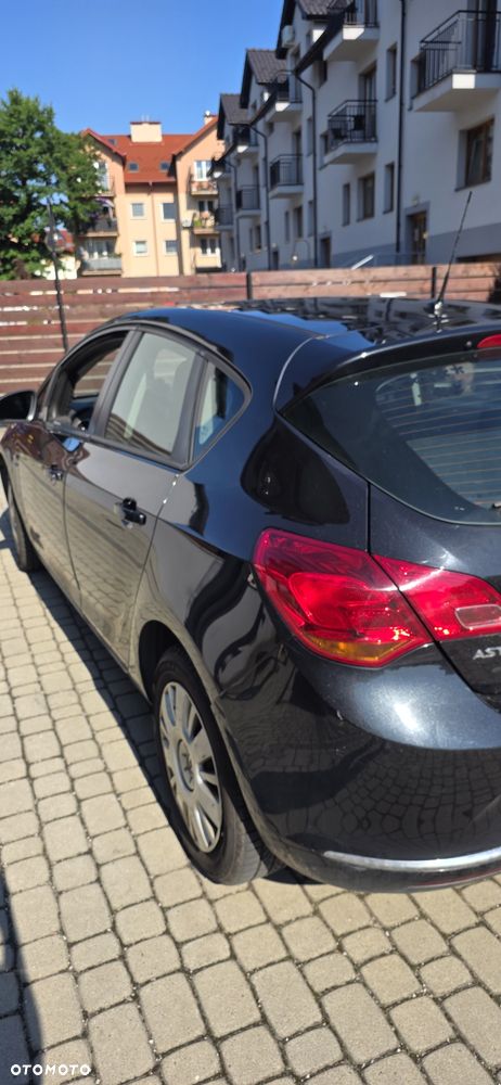 Opel Astra - 5