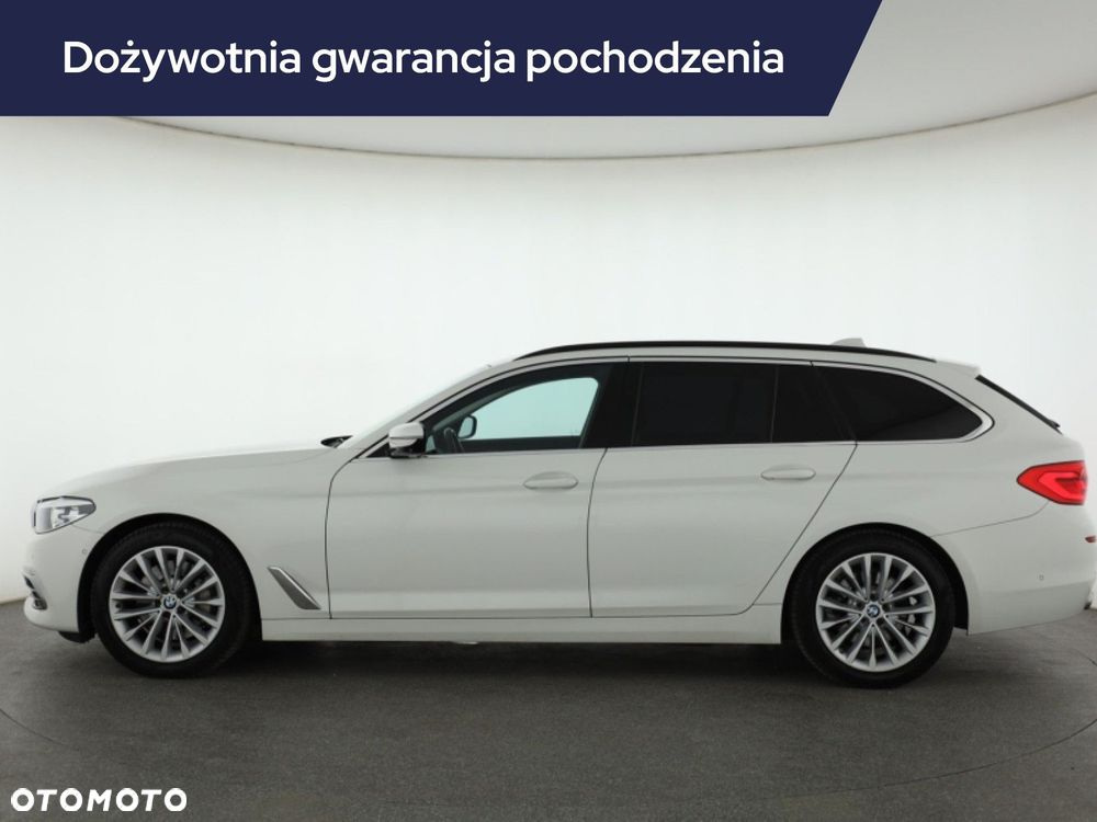 BMW 5 2018 photo 3