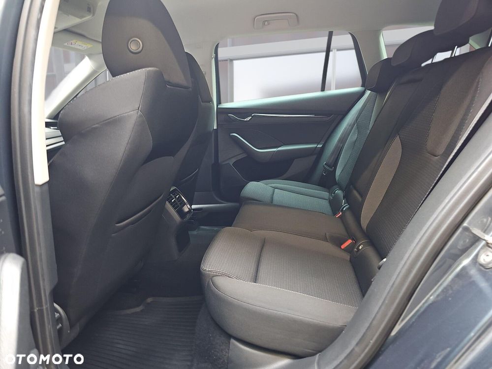 Skoda Octavia 2.0 TDI Ambition - 10