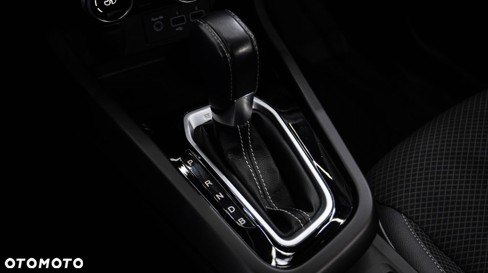 Renault Arkana 1.6 E-TECH Intens MMT - 20