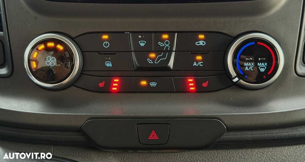 Ford TRANSIT CUSTOM L2H1 - 21