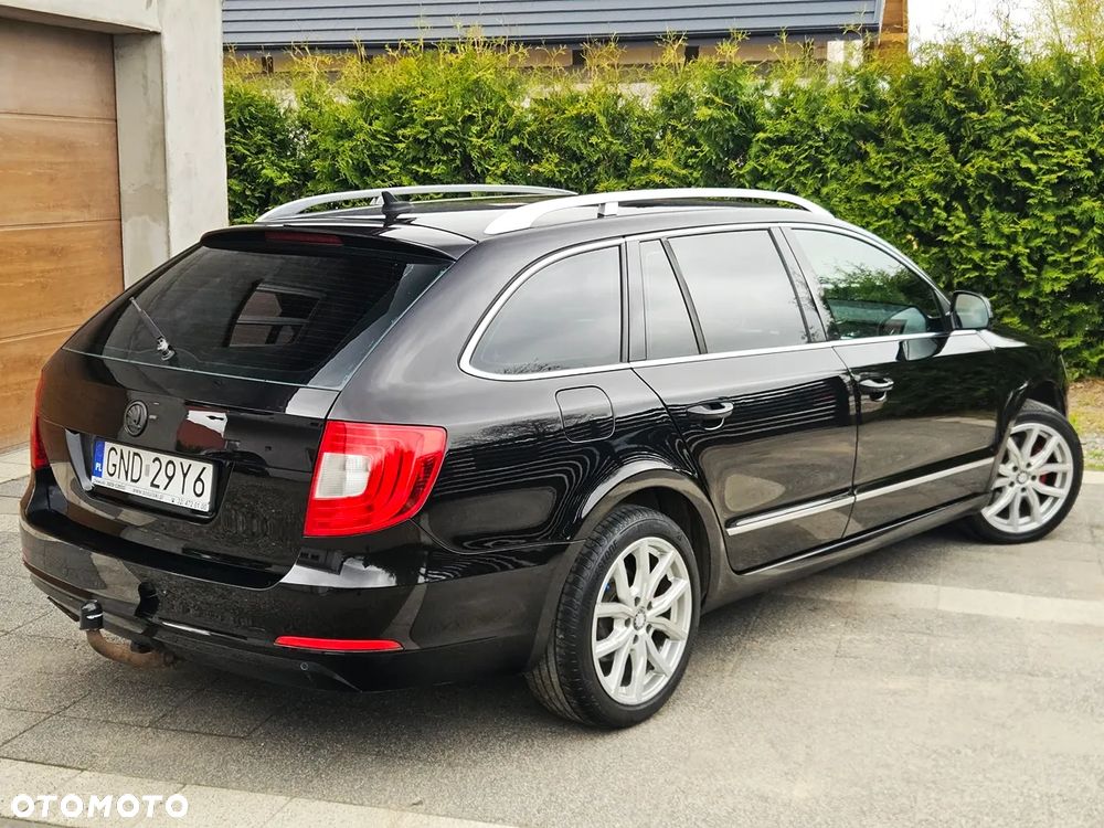 Skoda Superb 2.0 TDI Platinum DSG - 3