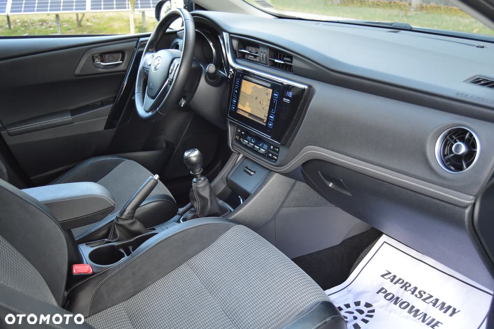 Toyota Auris 1.2 Turbo Executive - 33