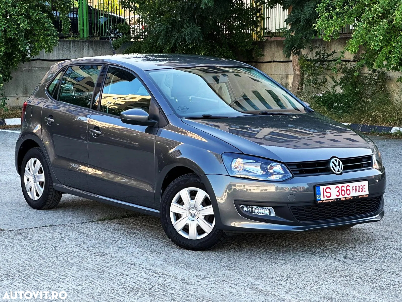 Volkswagen Polo 1.2 Comfortline - 2