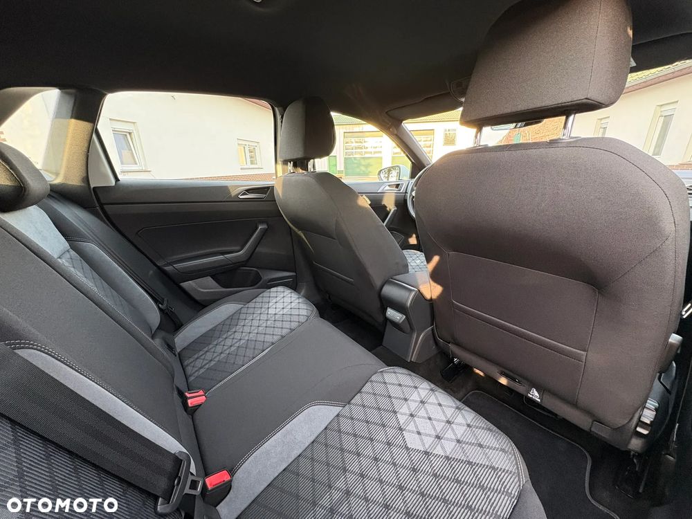 Volkswagen Polo 1.0 TSI OPF DSG R-Line - 27