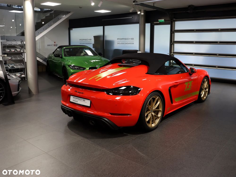 Porsche 718 Spyder - 5