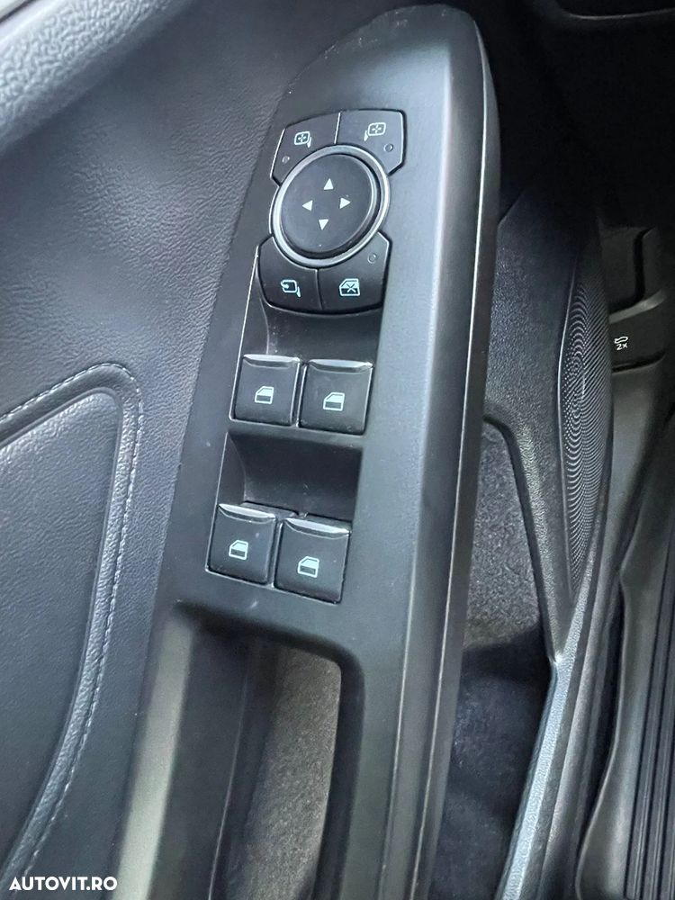 Ford Focus 1.5 EcoBlue Connected - 8