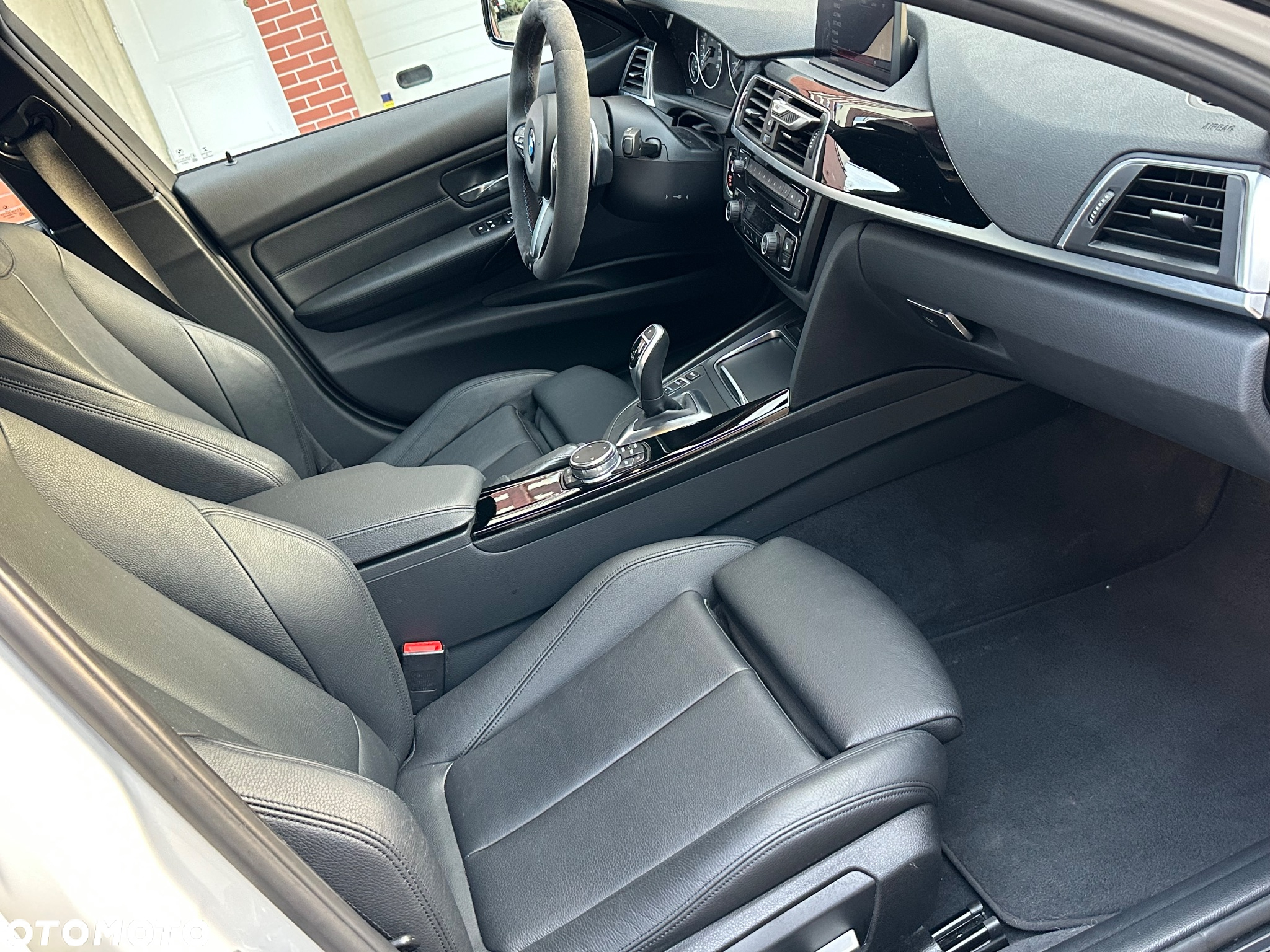 BMW Seria 3 335d Touring xDrive Luxury Line - 21
