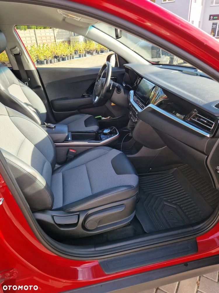 Kia Niro e-Niro 64kWh L - 28