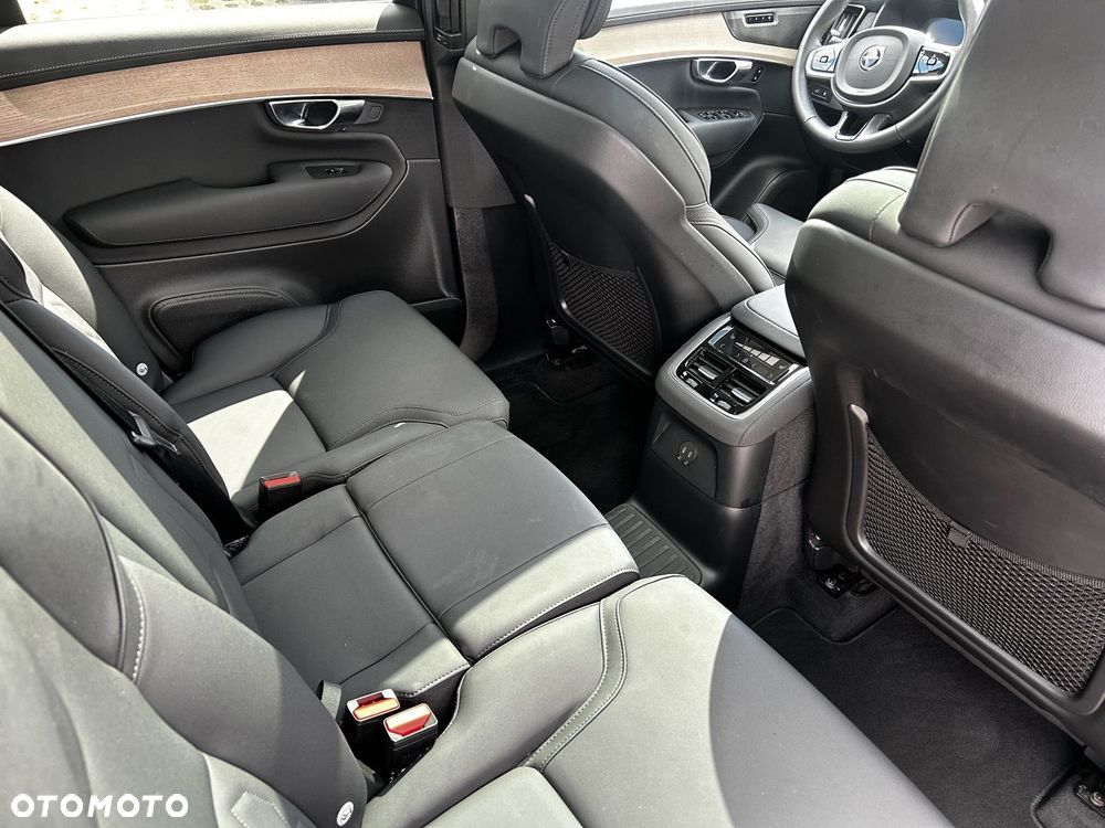 Volvo XC 90 - 13