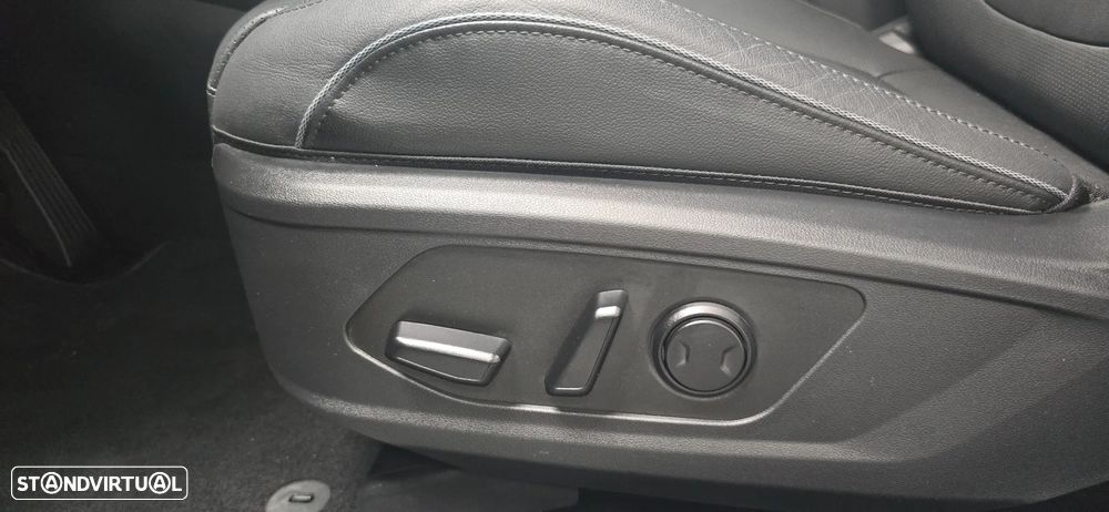 Hyundai Tucson 1.6 T-GDi Vanguard + TT - 26