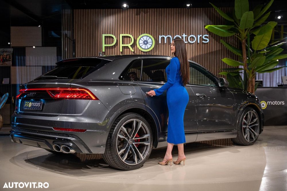 Audi SQ8 - 15