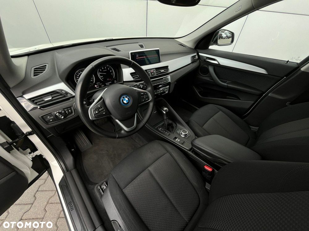 BMW X1 xDrive25e Advantage - 13