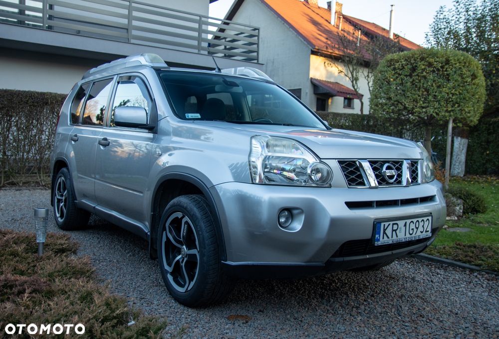 Nissan X-Trail 2.0 dCi 4x4 DPF SE - 7