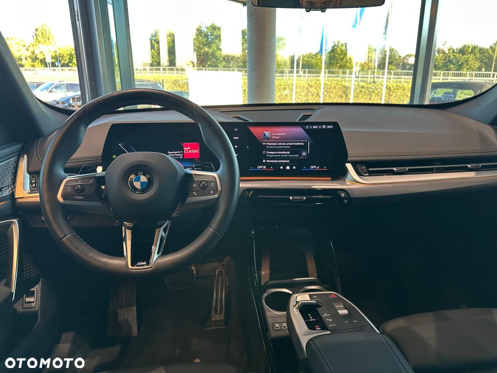 BMW X1 sDrive18d xLine - 20