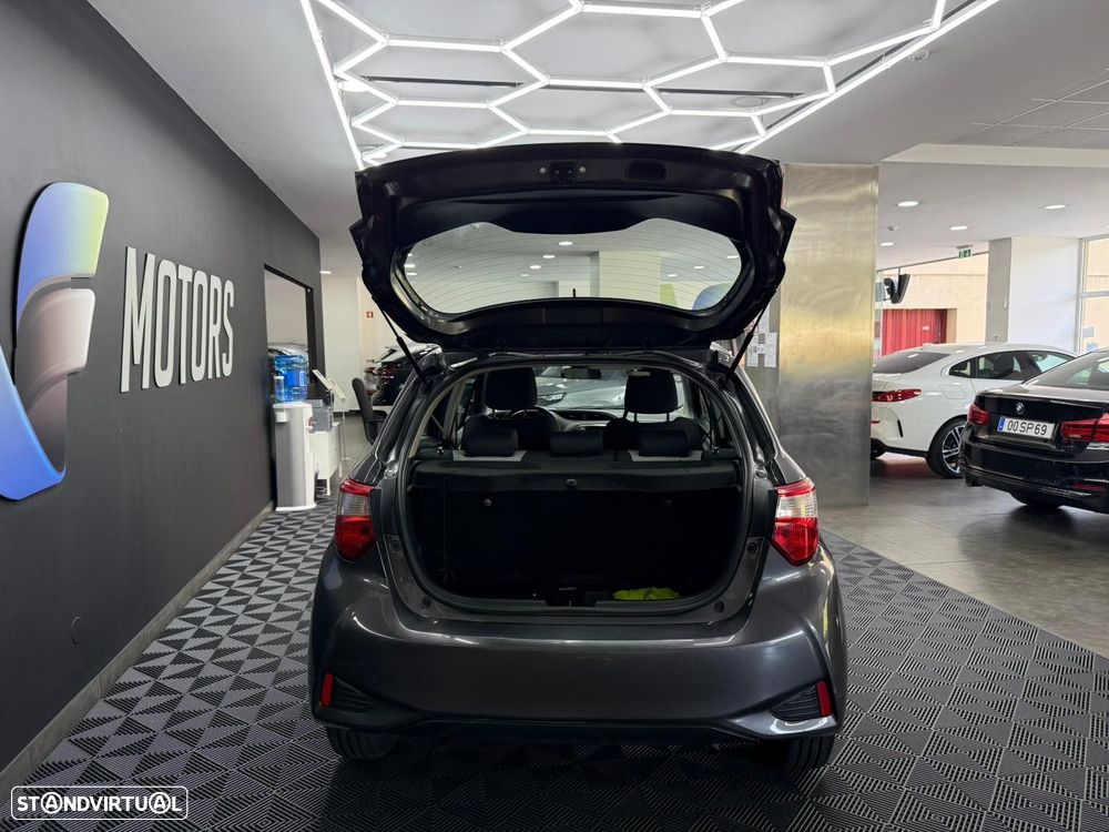 Toyota Yaris 1.0 VVT-i Exclusive - 10