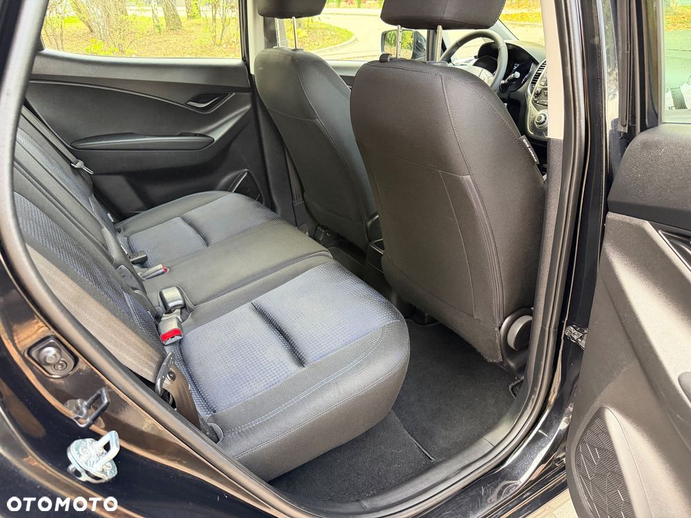 Hyundai ix20 - 23