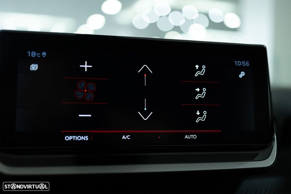 Peugeot 2008 1.2 PureTech Allure Pack - 26