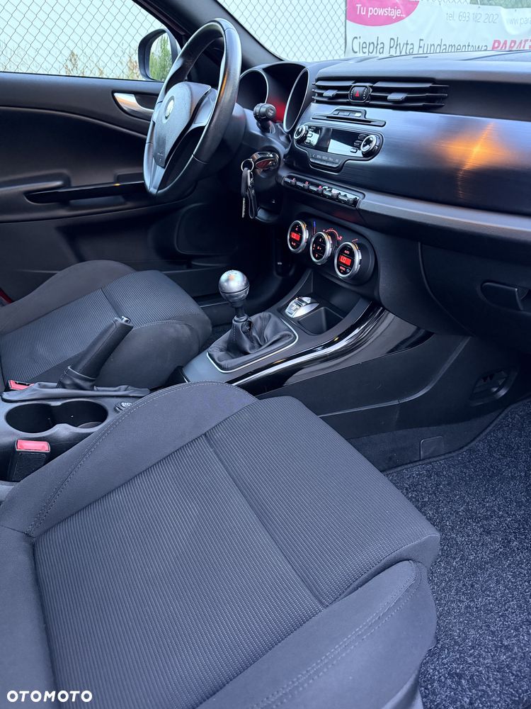 Alfa Romeo Giulietta 1.4 TB 16V - 13