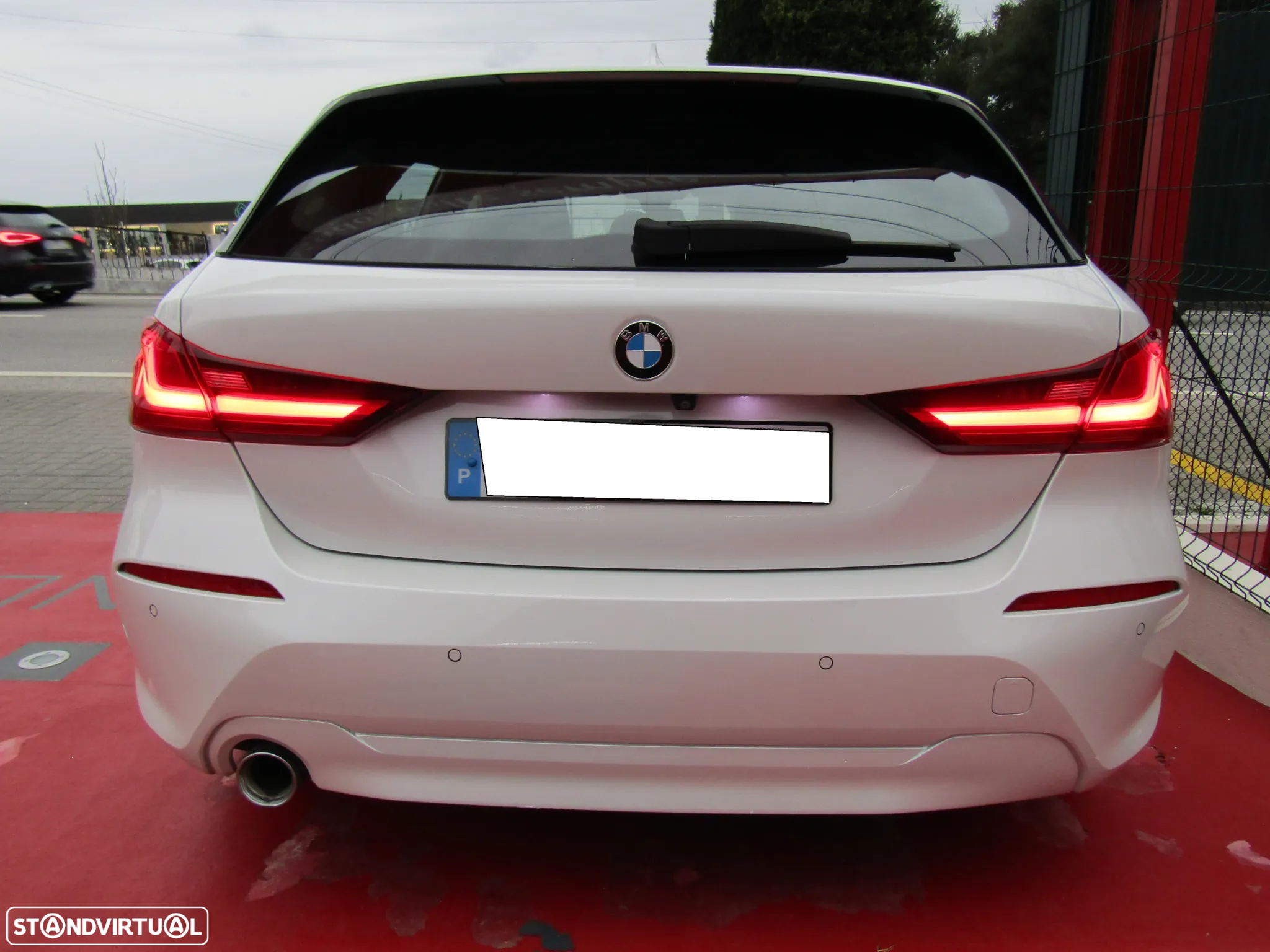 BMW 116 d Aut. Sport Line - 13