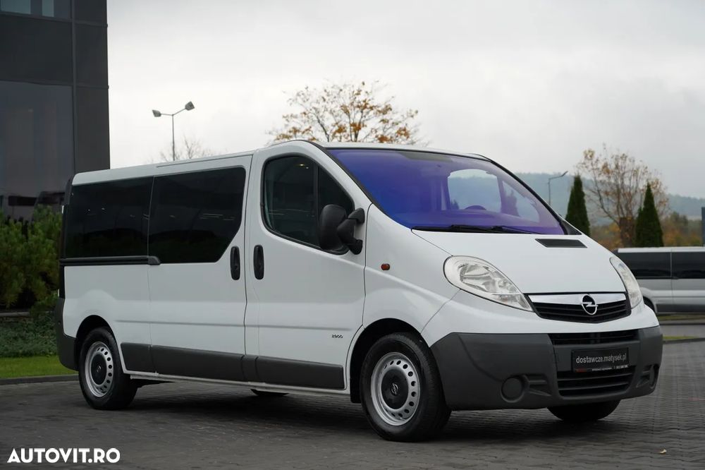 Opel VIVARO / MICROBUZ / 9 LOCURI / REVIZUIT / - 4