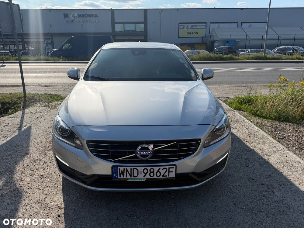 Volvo V60 D3 Geartronic Summum - 2