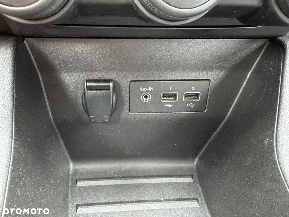 Renault Clio - 12
