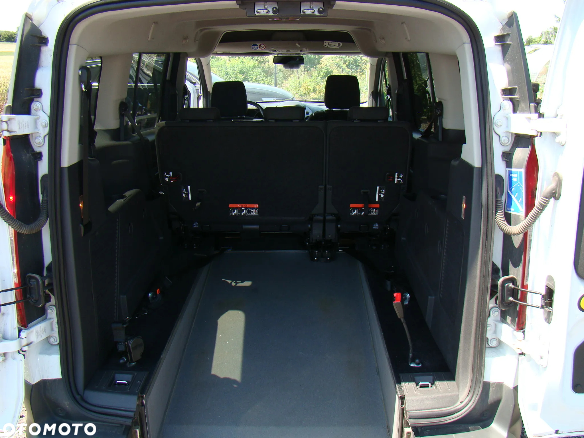 Ford Transit Connect - 3