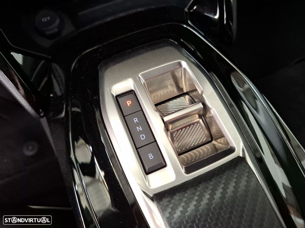 Peugeot e-208 50 kWh Allure - 19