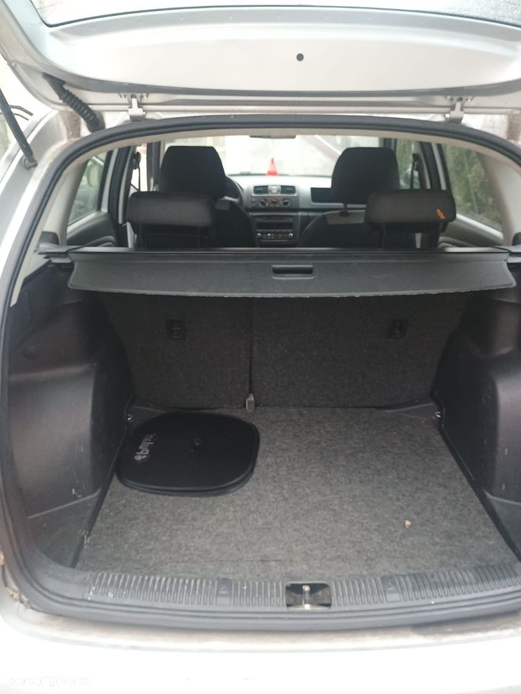 Skoda Fabia - 8