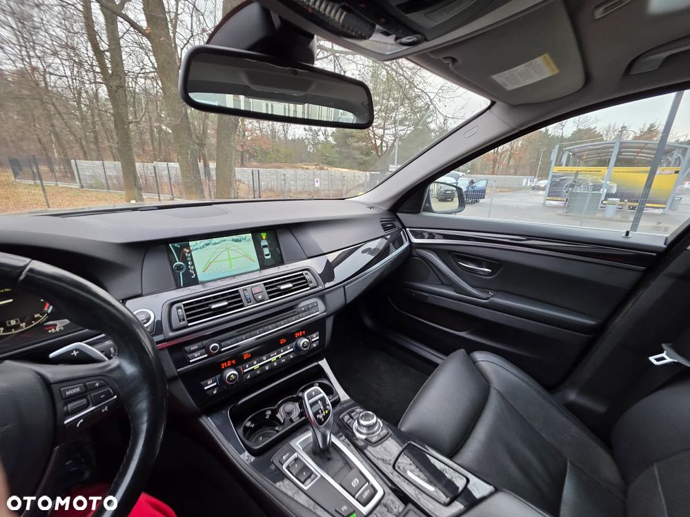 BMW Seria 5 535d - 12