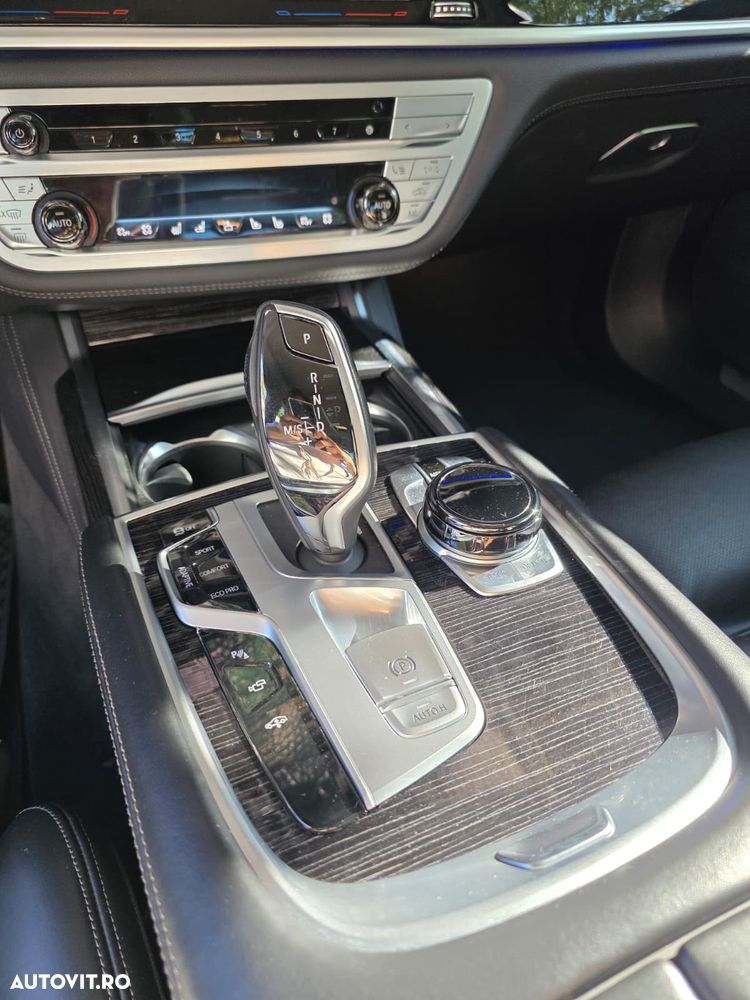 BMW Seria 7 730d xDrive - 5