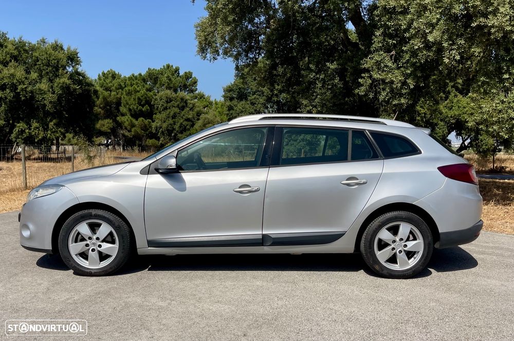 Renault Mégane Sport Tourer 1.5 dCi Dynamique - 8
