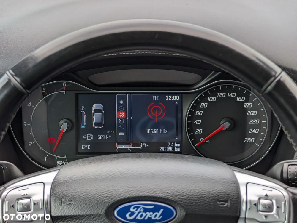Ford S-Max 2.0 TDCi DPF Titanium X - 30