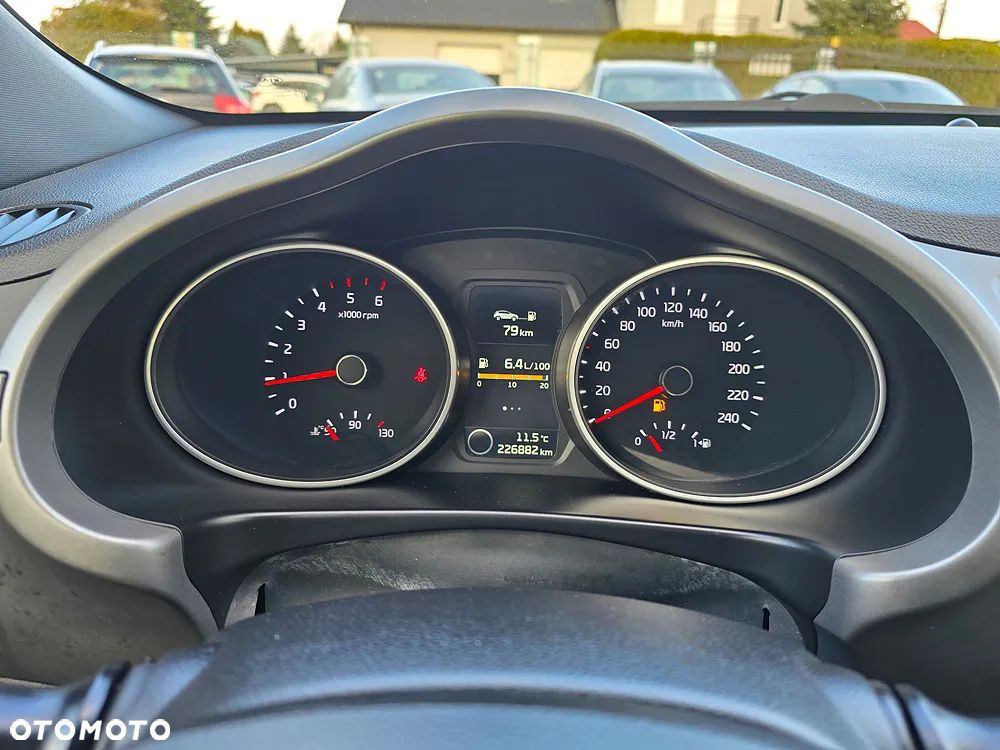 Kia Sportage 1.7 CRDI 2WD ISG Dream-Team Edition - 28