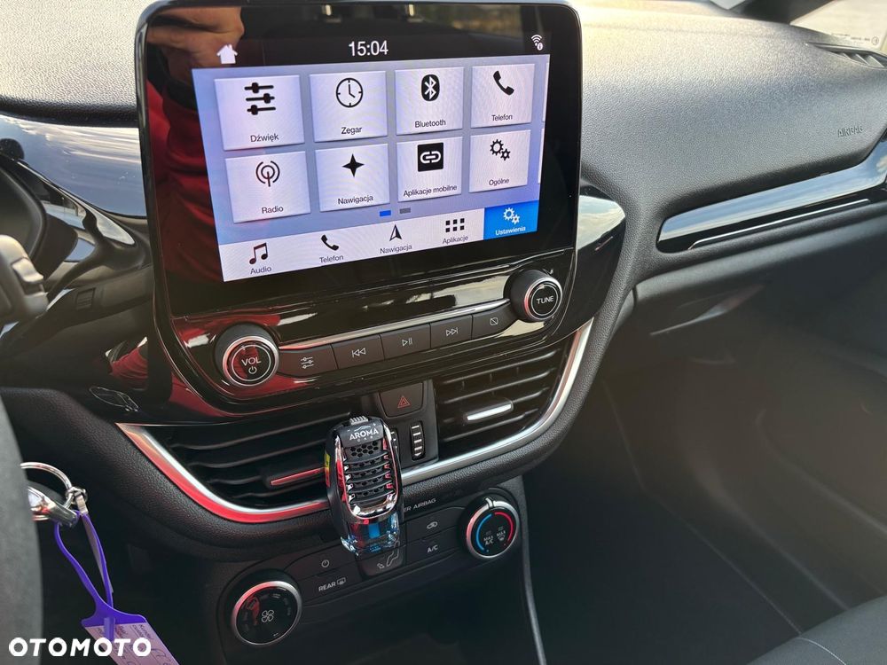 Ford Fiesta 1.1 Connected ASS - 19