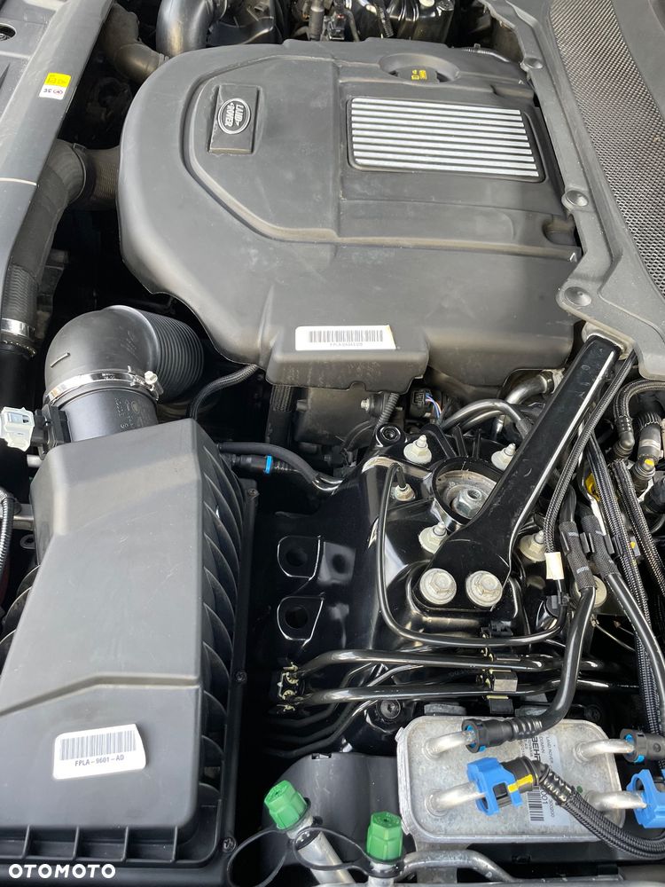 Land Rover Range Rover Sport S 3.0 SD V6 HSE - 8