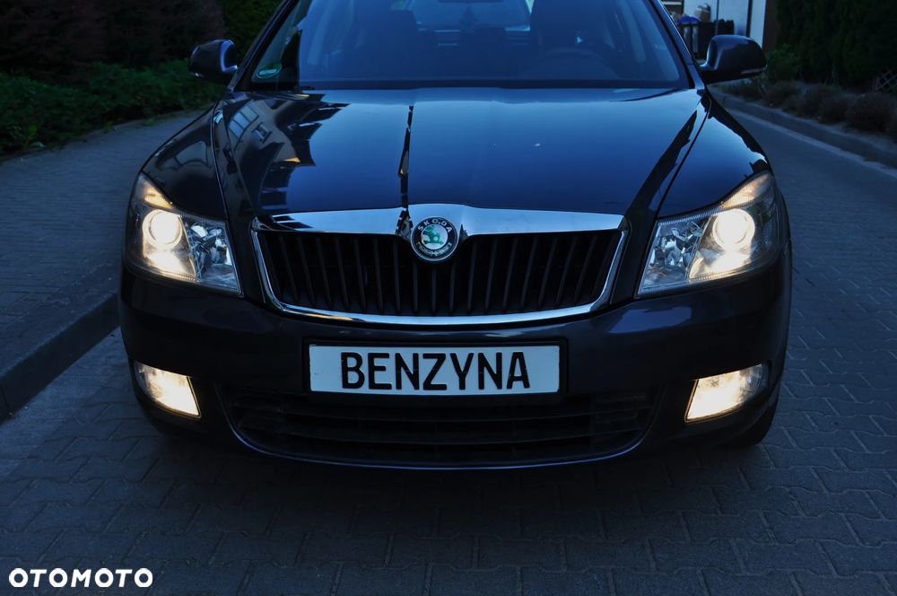 Skoda Octavia 1.6 Team Edition - 29